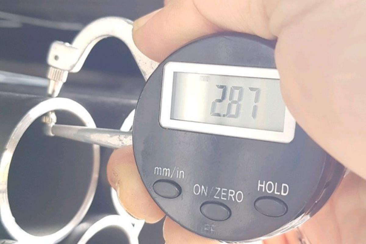 แป๊บดำ 1″1/4 * 2.8 มม. 